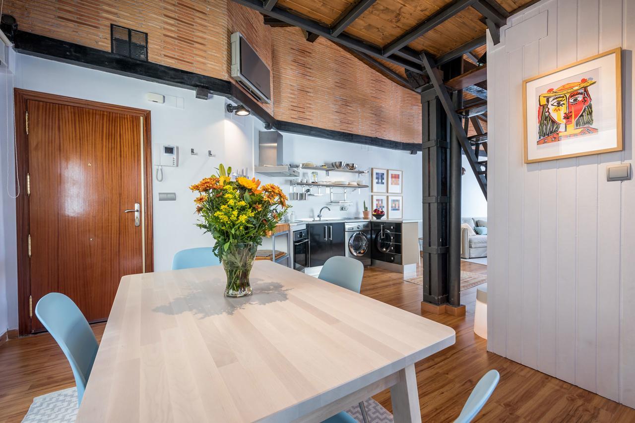 Tina Apartment In Malaga By Solaga Holiday Homes Eksteriør bilde
